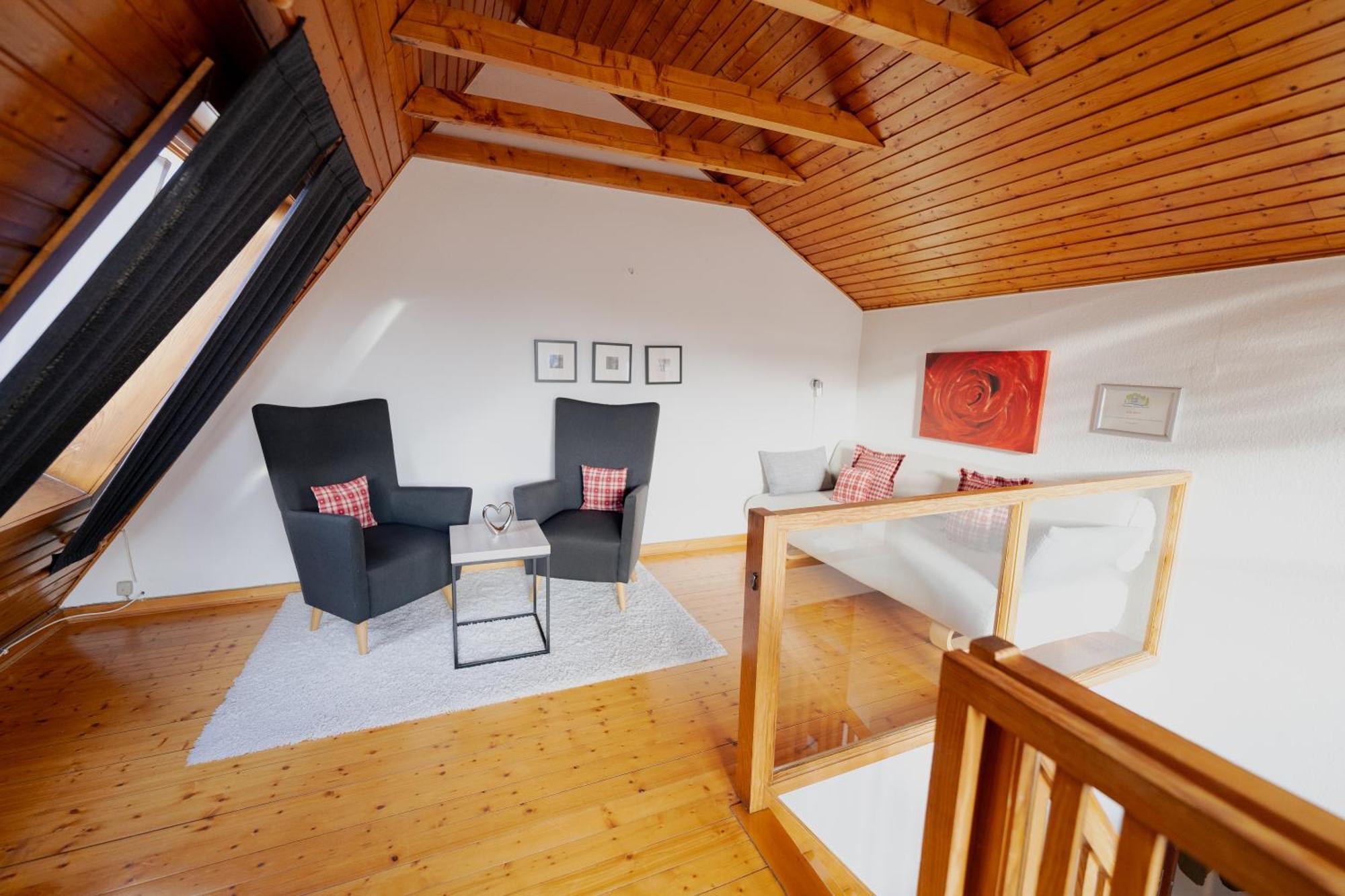Ferienhaus Schoene Aussicht Ferienwohnung Rot Hemfurth-Edersee Екстериор снимка